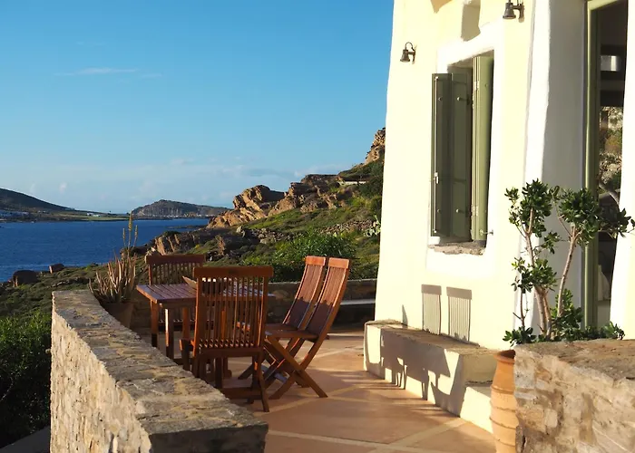 Ochre Dream, Beach Front & Sunset Villa Naousa